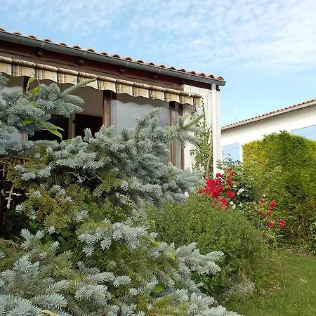 Дом отдыха Maison Des Rullas Руайян